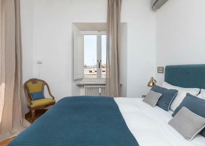 Pantheon Amazing Views Apartments